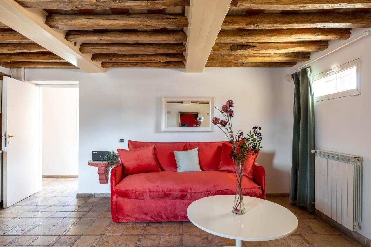 Iflat Penthouse In Campo De' Fiori Apartman Róma Kültér fotó